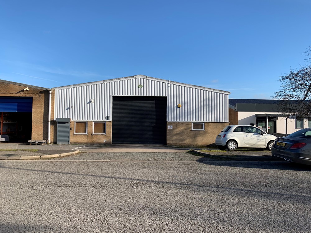 seriously-an-industrial-unit-for-sale-in-bingham-nottingham