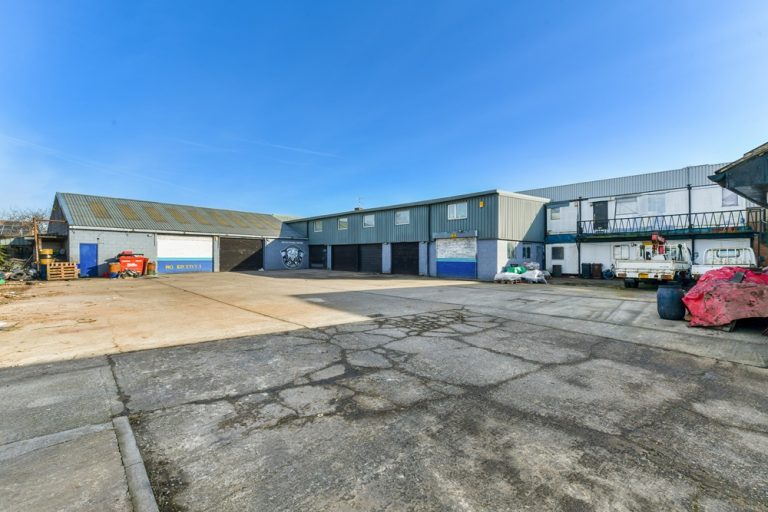 freehold-garage-showroom-and-workshop-premises-situated-on-a-0-6-acre